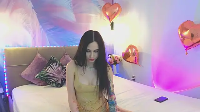 WendyCrose online show from 9, 3, 2025