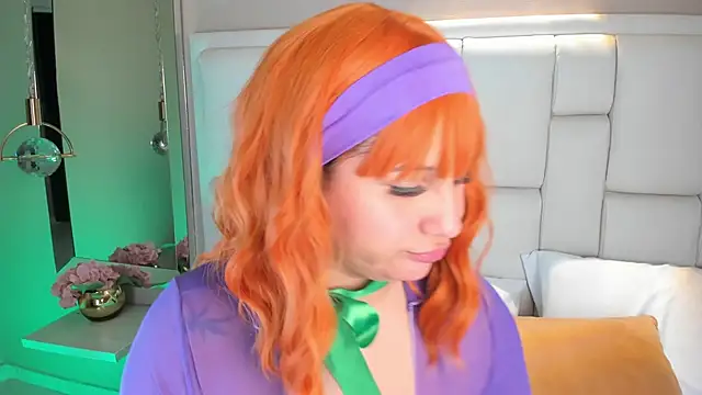 AvyMilton online show from 4, 3, 2026