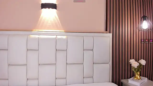 AvyMilton online show from 5, 4, 2026