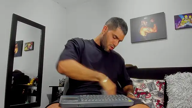 SamirHazard97 online show from 9, 9, 2025