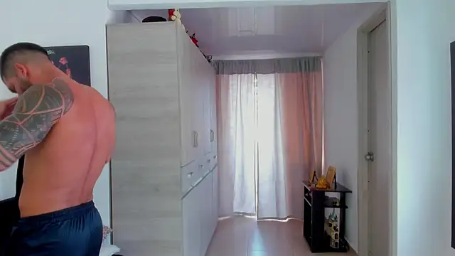 SamirHazard97 online show from 12, 2, 2026