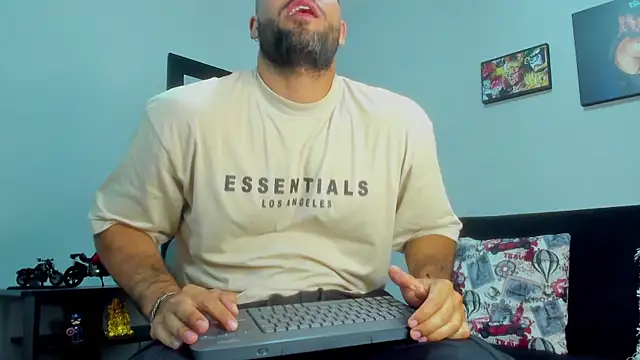 SamirHazard97 online show from 23, 2, 2025