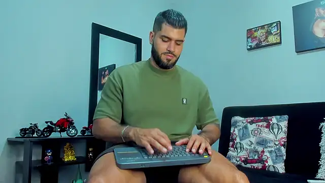 SamirHazard97 online show from 27, 2, 2025