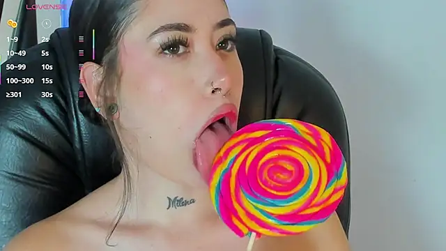 melody suarez online show from 12, 3, 2025