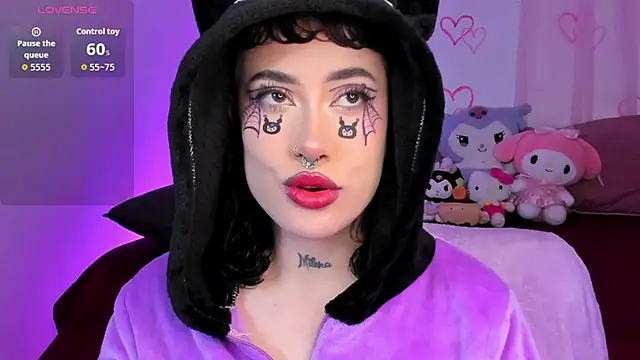 melody suarez online show from 19, 10, 2025