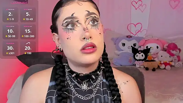 melody suarez online show from 23, 10, 2025