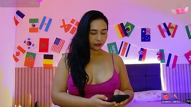 Snapshot of DIOSA-HOT chatting on 9, 7, 2026 DIOSA-HOT online show from 9, 7, 2026