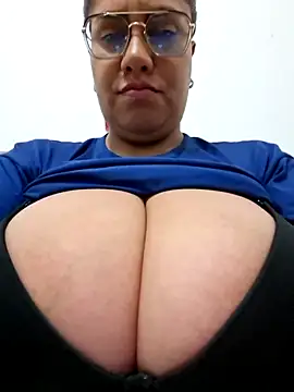 federica bigboobs online show from 18, 6, 2026