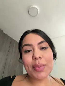 valeria2019hot online show from 4, 3, 2025