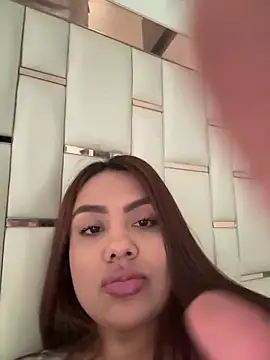 valeria2019hot online show from 5, 10, 2025