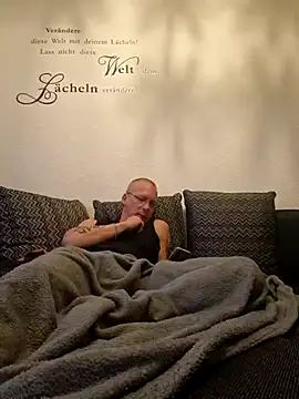 Maiki82 online show from 10, 1, 2025