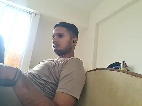 Jonrobinso online show from 12, 6, 2026