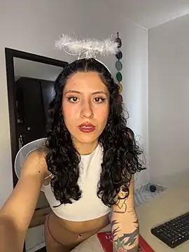 anika lowen02 online show from 23, 10, 2025