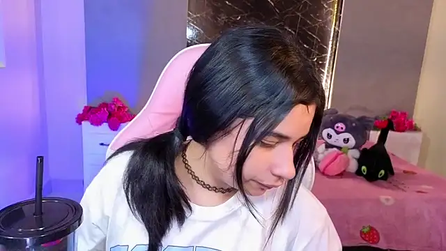 Snapshot of BonnieTaylor0 chatting on 28, 9, 2025 BonnieTaylor0 online show from 28, 9, 2025