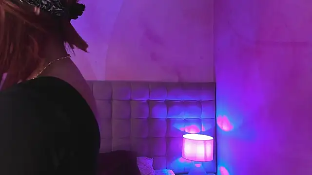 MelaniieRoux online show from 6, 3, 2025