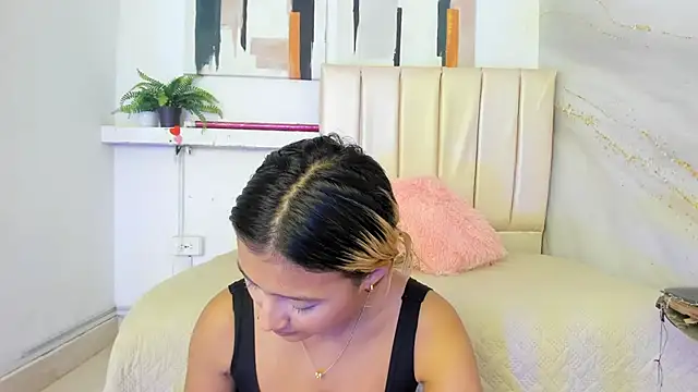 miranda villa online show from 26, 10, 2025