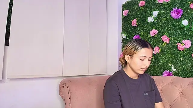 miranda villa online show from 23, 9, 2025