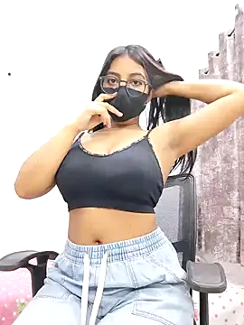 Snapshot of sanaya_baby chatting on 23, 10, 2025 sanaya baby online show from 23, 10, 2025