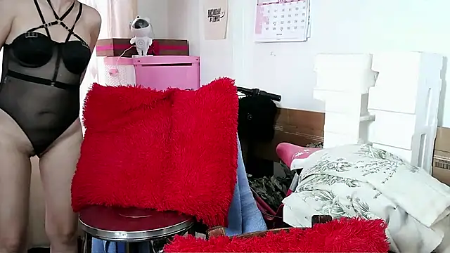 alixia81 online show from 12, 10, 2025