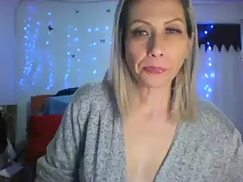 alixia81 online show from 22, 3, 2025