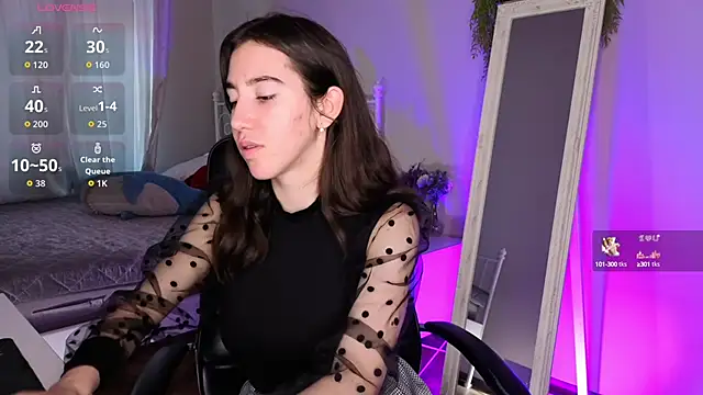 Belle Via online show from 11, 9, 2025