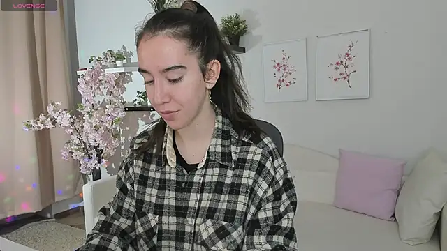 Belle Via online show from 14, 4, 2026