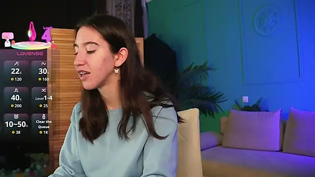 Belle Via online show from 13, 10, 2025