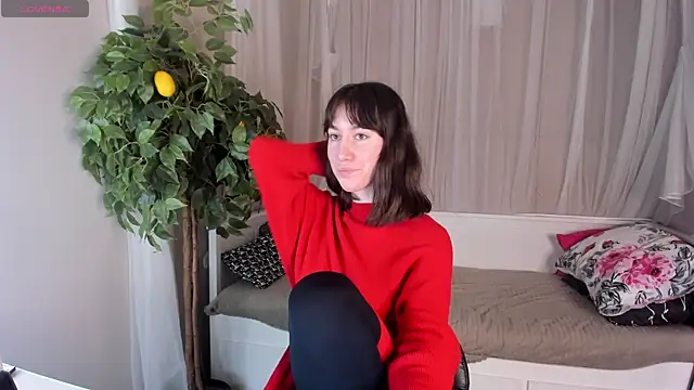 Belle Via online show from 6, 3, 2025