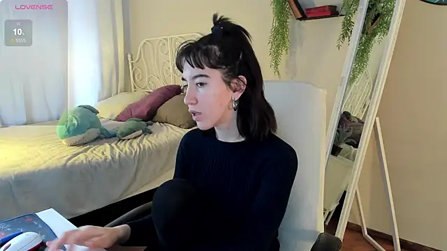 Belle Via online show from 19, 1, 2025