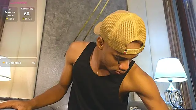 AaronCruz  online show from 18, 9, 2025