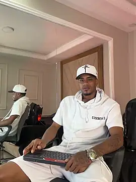 AaronCruz  online show from 18, 3, 2026