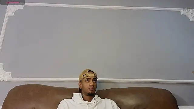 AaronCruz  online show from 16, 9, 2025