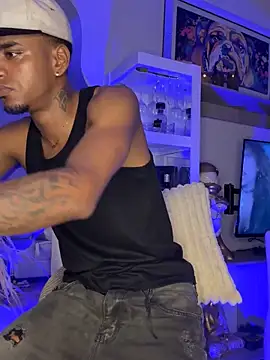 AaronCruz  online show from 3, 10, 2025