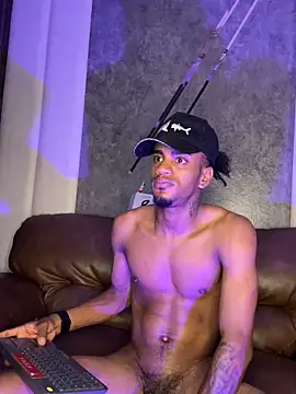 AaronCruz  online show from 12, 3, 2025