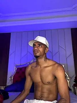 AaronCruz  online show from 5, 12, 2025