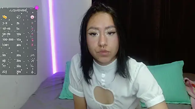 Anne Nicholson online show from 20, 12, 2024