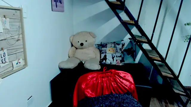 luna sky83 online show from 27, 10, 2025