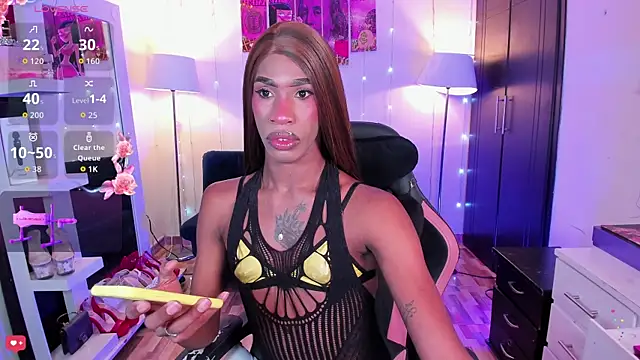 Snapshot of Kendall_Gil chatting on 10, 7, 2026 Kendall Gil online show from 10, 7, 2026
