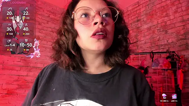 Cherry xoxx online show from 3, 10, 2025