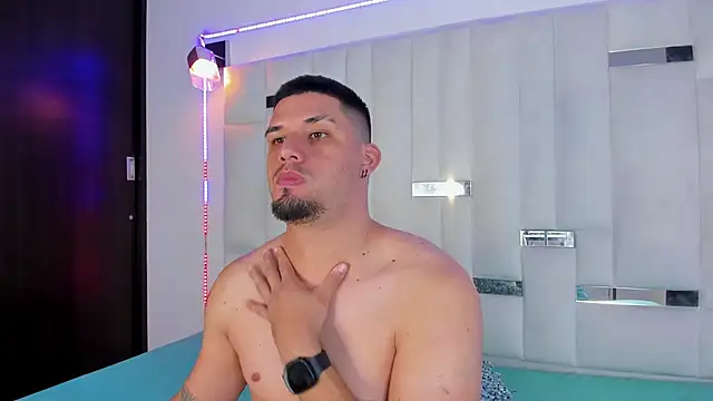 Jacoob19  online show from 11, 10, 2025