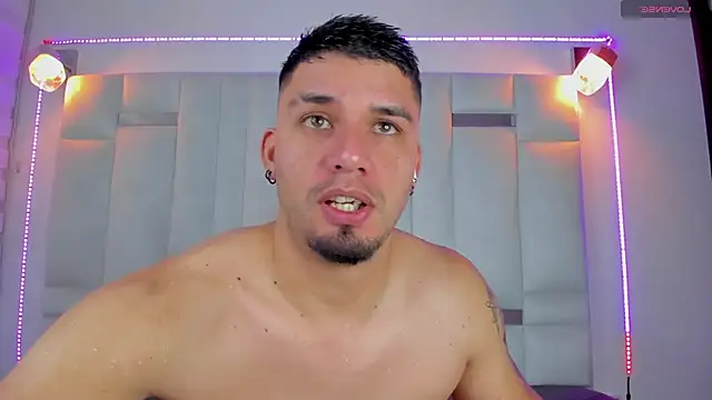 Jacoob19  online show from 1, 3, 2025