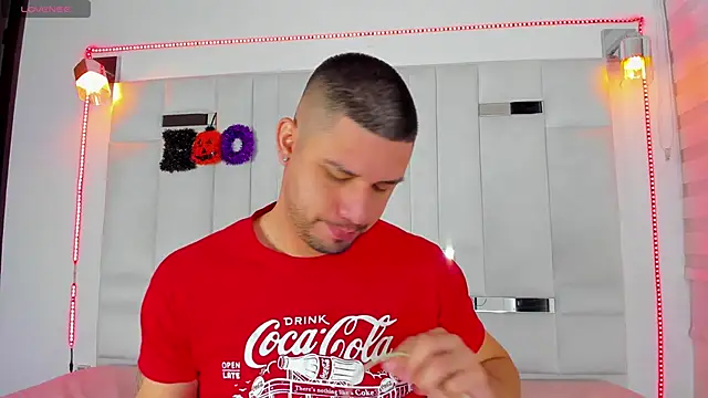 Jacoob19  online show from 21, 10, 2025