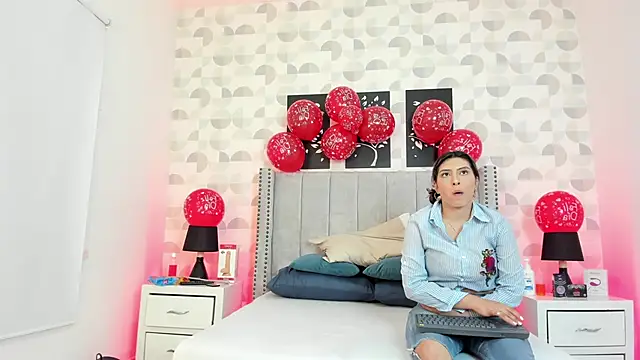 nicole adam ms online show from 15, 2, 2025