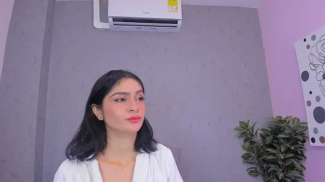 Tiffany mendez online show from 6, 5, 2026