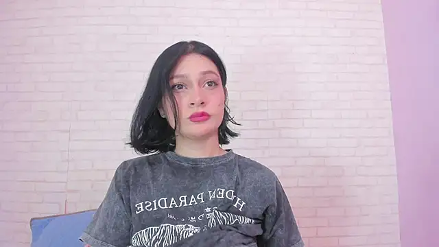 Snapshot of Tiffany_mendez chatting on 9, 9, 2025 Tiffany mendez online show from 9, 9, 2025