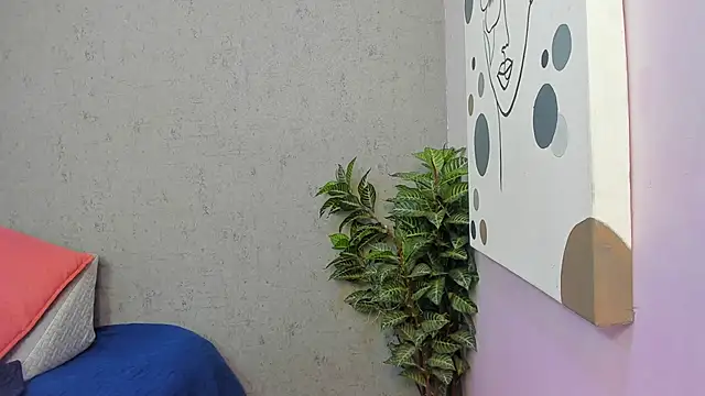 Tiffany mendez online show from 5, 3, 2026