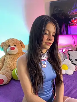 LucyEvans  online show from 20, 11, 2025