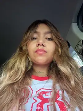 amanda-medrano1 online show from 11, 3, 2025