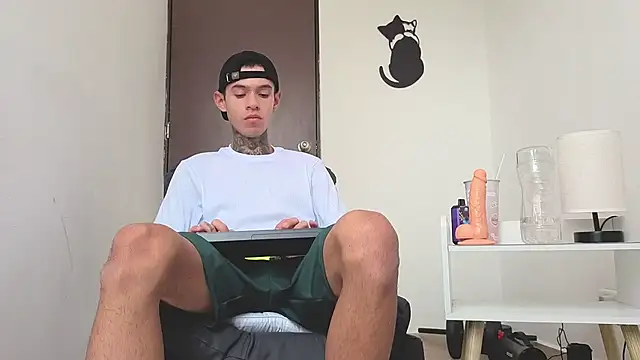 Saturno v online show from 18, 11, 2025