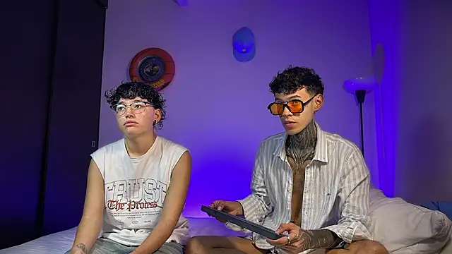 Saturno v online show from 28, 4, 2026